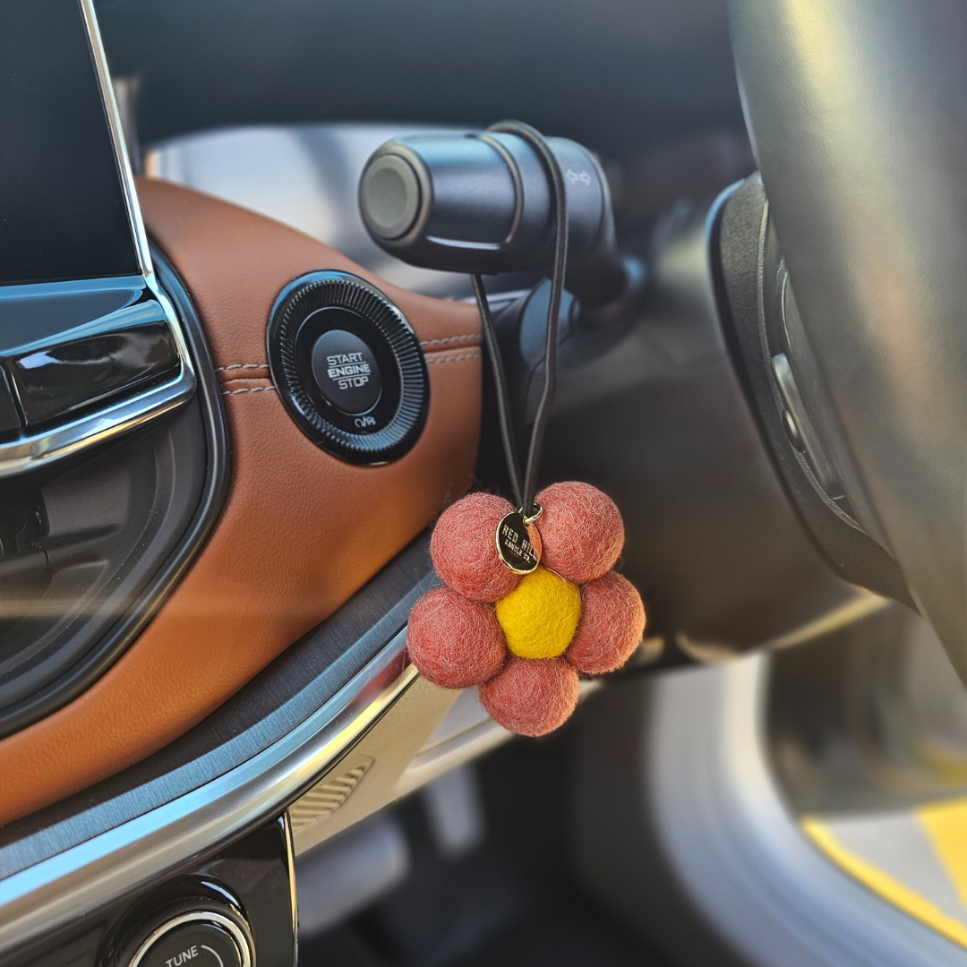 Sandalwood & Vanilla Felt Flower Air Freshener: Pink